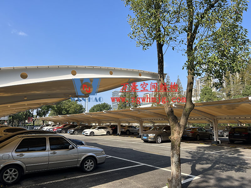 寧波大學(xué)北大門停車場遮陽棚改造提升工程