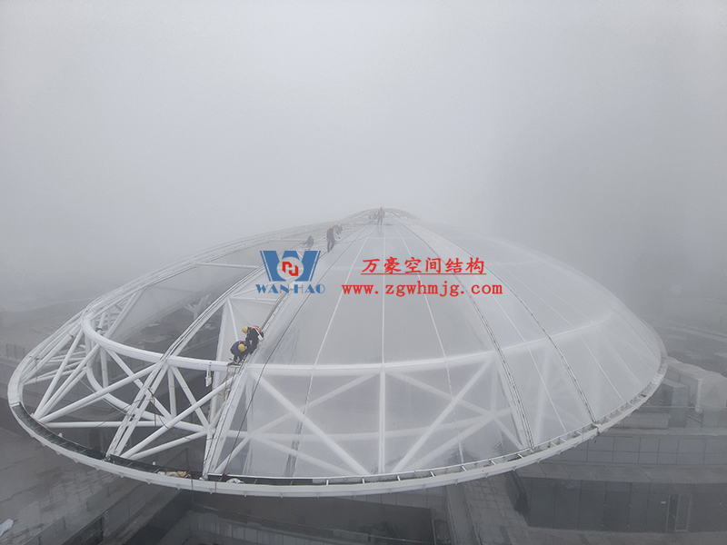 明宇廣場(chǎng)6號(hào)地塊商業(yè)（萬達(dá)廣場(chǎng)）改造項(xiàng)目鋼膜結(jié)構(gòu)ETFE蓋頂天幕工程
