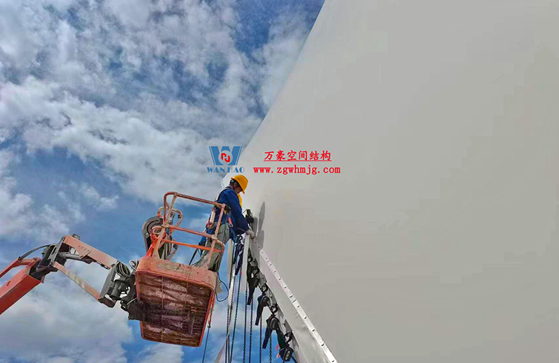 陜西定邊馬蓮灘沙漠公園鋼膜結(jié)構(gòu)工程“奮力快跑”，工程“進(jìn)度條”刷新了!