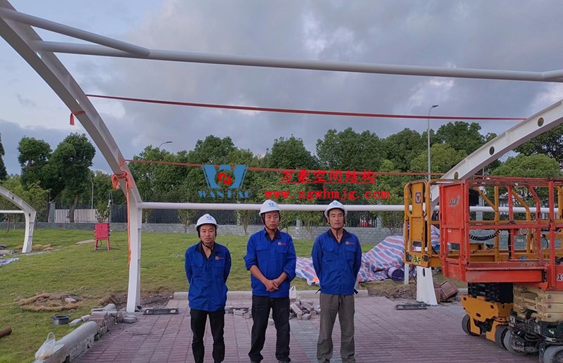 中國(guó)民用航空寧波控住交通管理站車棚建造項(xiàng)目