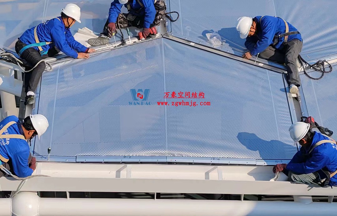 已完工，這個(gè)ETFE氣枕商業(yè)天幕閃亮登場！