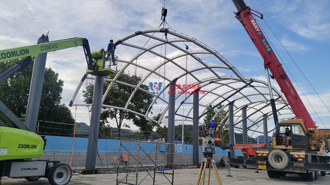 全面加速建設(shè)，創(chuàng)建優(yōu)質(zhì)精品工程