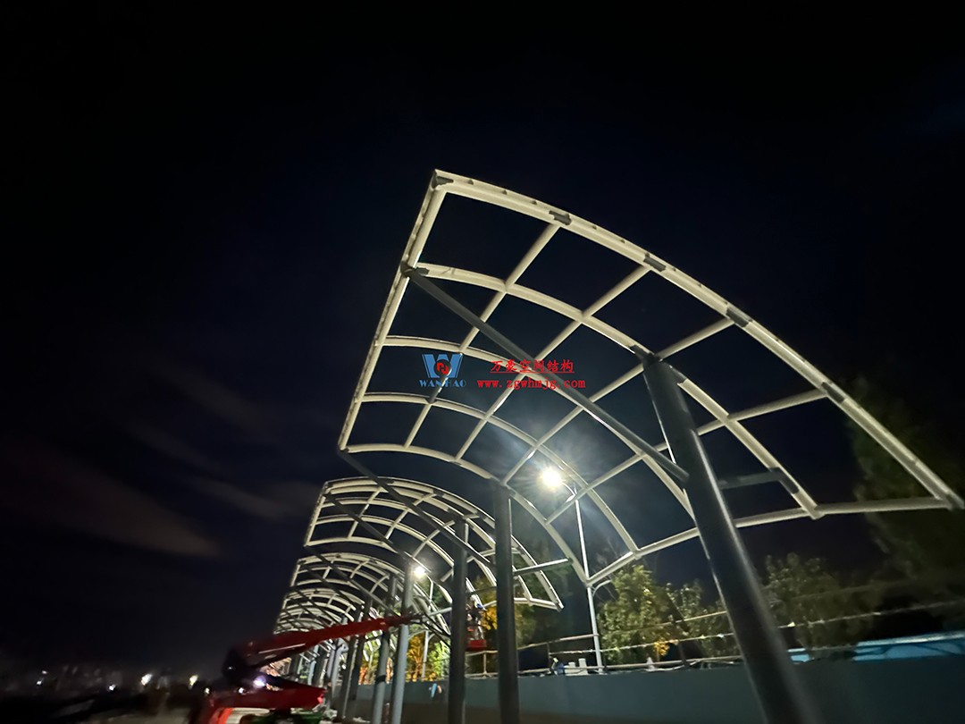 全面加速建設(shè)，創(chuàng)建優(yōu)質(zhì)精品工程